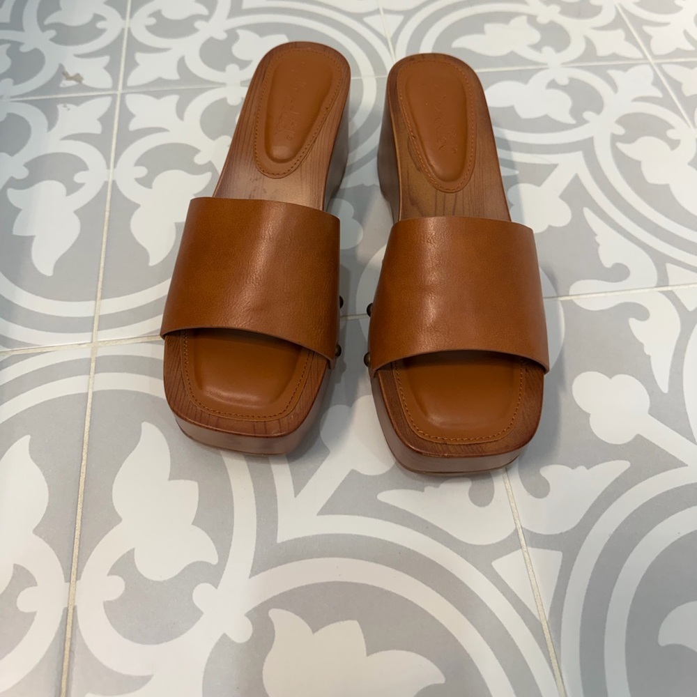Splendid Brown Leather Slide Sandals size 7